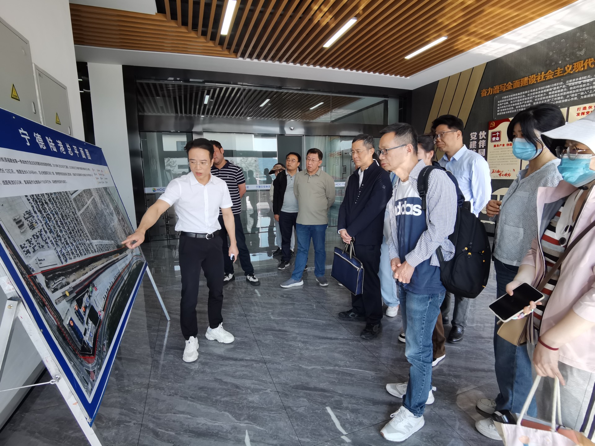 宁德汽车基地项目铁路专用线扩建工程可研报告评估会顺利召开，张长明拍摄1.jpg